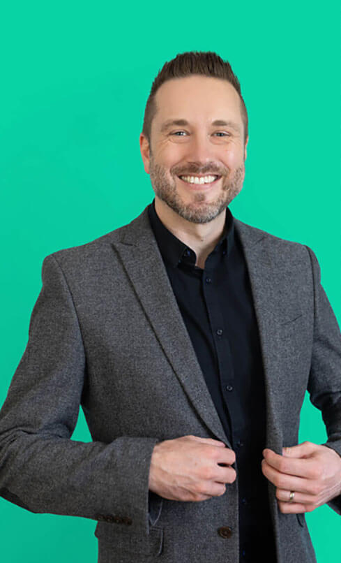 GBB Loans small business loan advisor ready to help you